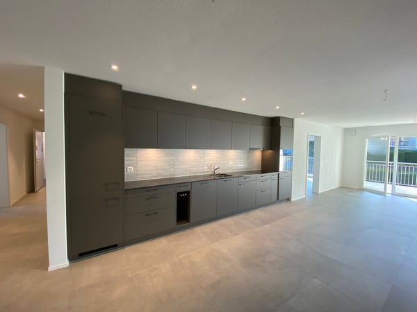 Moderne 4.5-Zimmer-Wohnung im Herzen von Flüh