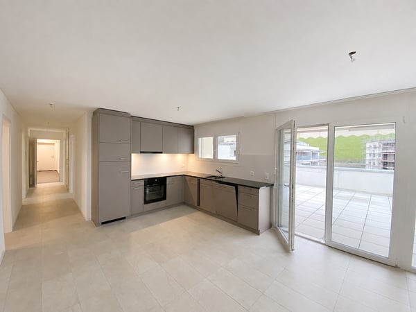 3.5 Zimmer Attika Wohnung 1