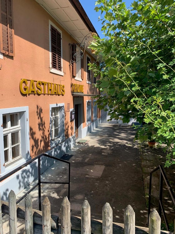 Gewerbe/Büro/Restaurant - vielfältig nutzbar - ab sofort 7