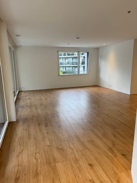 Ab 1.2./1.3./1.4. - Tolle, stylische 1.5 Zi Whg mit 170 m2, Gartenwohnung 5