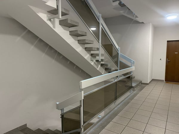 Per 15.6./1.7./15.7. - Tolle, grosszügie 4.5 Zi Wohnung mit 3 grossen Balkonen 6