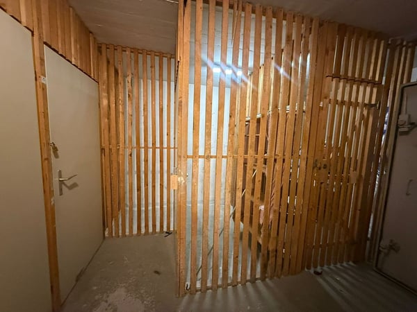 Per 15.6./1.7./15.7. - Tolle, grosszügie 4.5 Zi Wohnung mit 3 grossen Balkonen 22