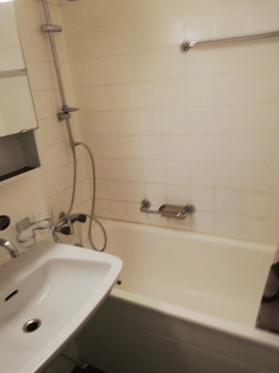 Ab 15.6./1.7. - Hübsche, ruhige 3.5 Zi Wohnung mit Gärtchen 16