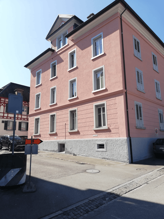 Ab 15.6./1.7. - Hübsche, ruhige 3.5 Zi Wohnung mit Gärtchen 17