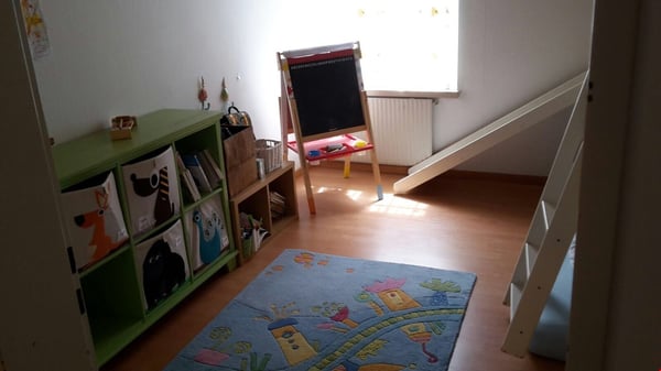 Ab 15.6./1.7. - Hübsche, ruhige 3.5 Zi Wohnung mit Gärtchen 10