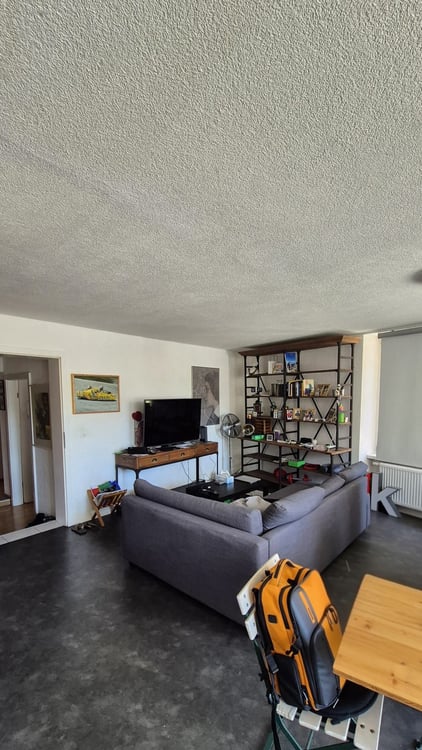 Ab 1.9./15.9./1.10. - Schöne 4.0 Zi Wohnung in Altstadthaus 7