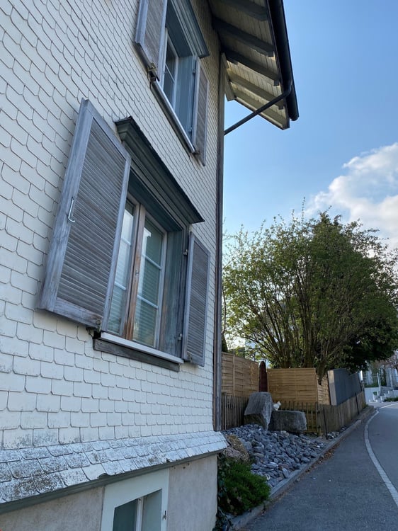 Ab 1.10. - Charmante 3.5 Zi Wohnung mit grosser Terrasse 15