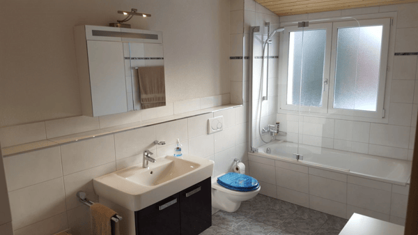 Ab 1.9./15.9./1.10. - Hübsche, charmante 2.5 Zi Maisonette mit Balkon 9