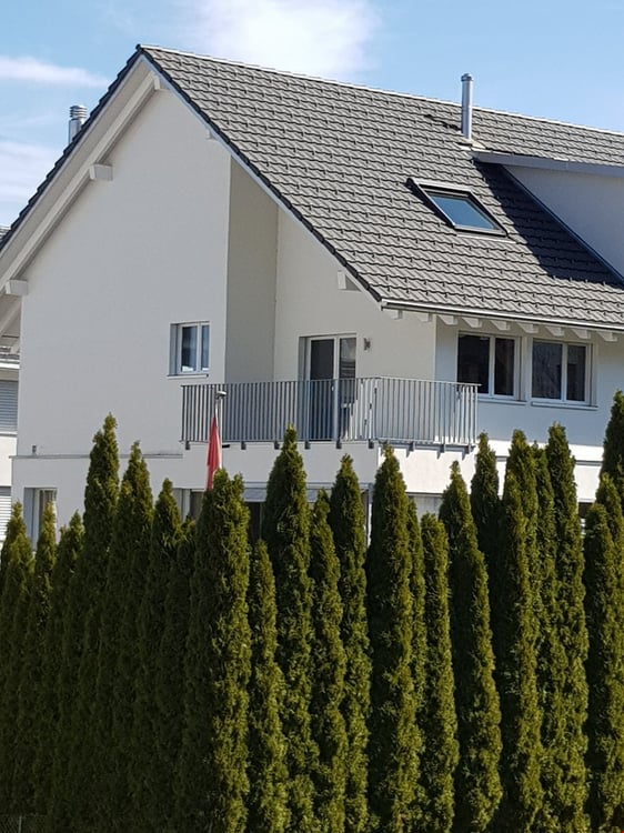 Ab 1.9./15.9./1.10. - Hübsche, charmante 2.5 Zi Maisonette mit Balkon 2