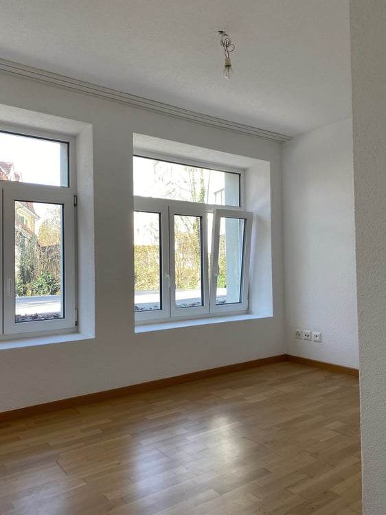 Ab 1.8. - Frisch gestrichene, praktische und hübsche 2.5 Zi Wohnung 6