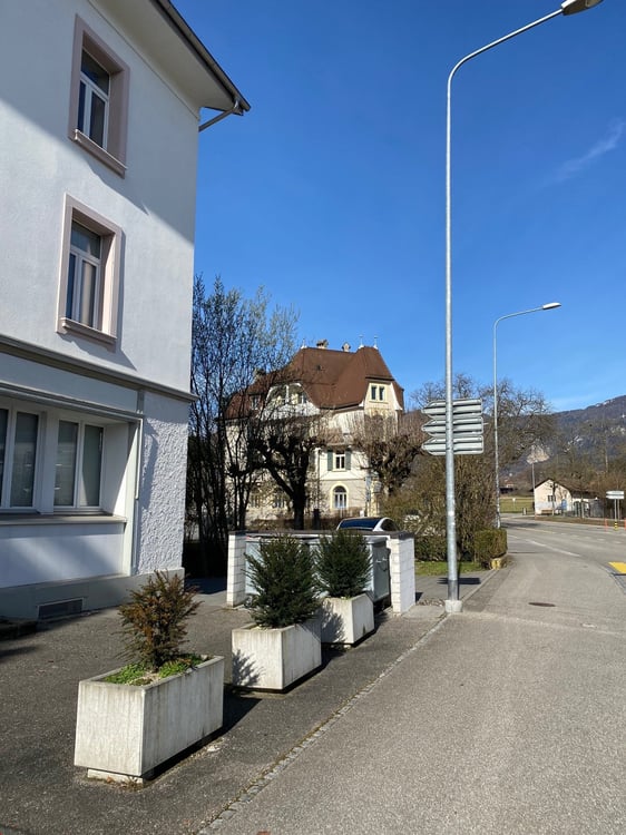 Ab 1.8. - Frisch gestrichene, praktische und hübsche 2.5 Zi Wohnung 14
