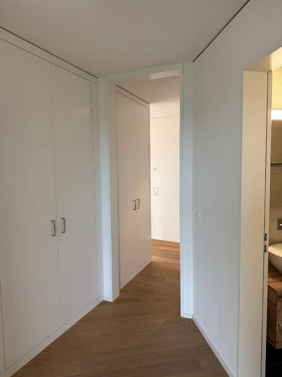 Ab sofort - Stylische 3.5 Zi Whg mit 95 m2 mit grosser Loggia 35 m2 im 10. Stock 10