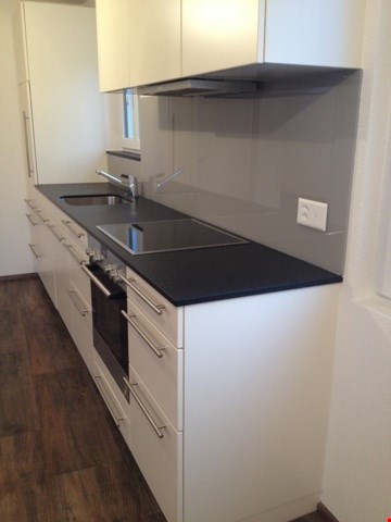 Ab sofort - Top nahe am See, 2.5 Zi Whg Loftstyle, mit Parkplatz 8