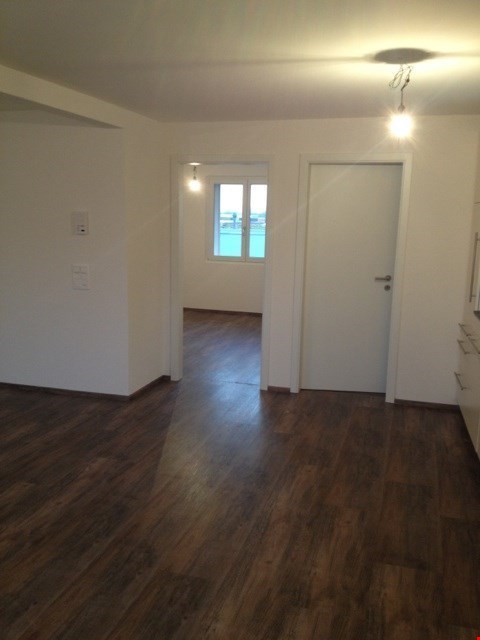 Ab sofort - Top nahe am See, 2.5 Zi Whg Loftstyle, mit Parkplatz 11