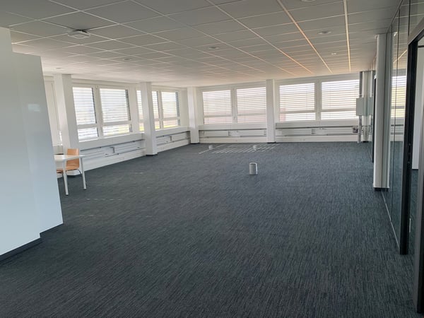 Belle surface de bureaux à louer 6