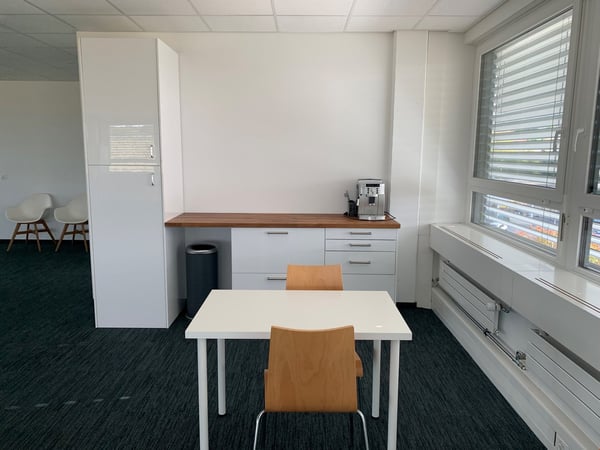 Belle surface de bureaux à louer 7