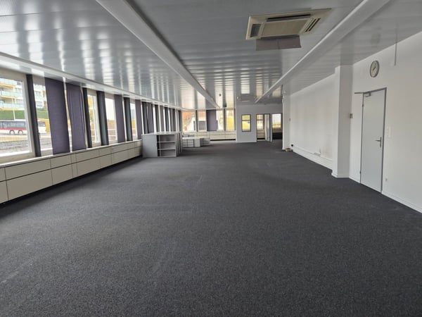 Grosszügige Bürofläche an zentraler Lage - Miete von Teilflächen möglich 6