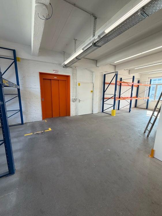 400 m2 Lagerfläche 1. OG - Güterstrasse 17, 3008 Bern 3