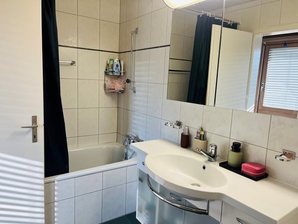 Charmante Doppeleinfamilienhaus-Hälfte im Zentrum von Thun 5