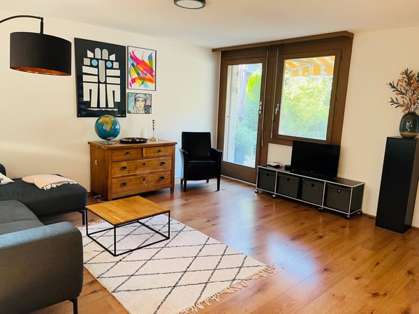 Charmante Doppeleinfamilienhaus-Hälfte im Zentrum von Thun 7