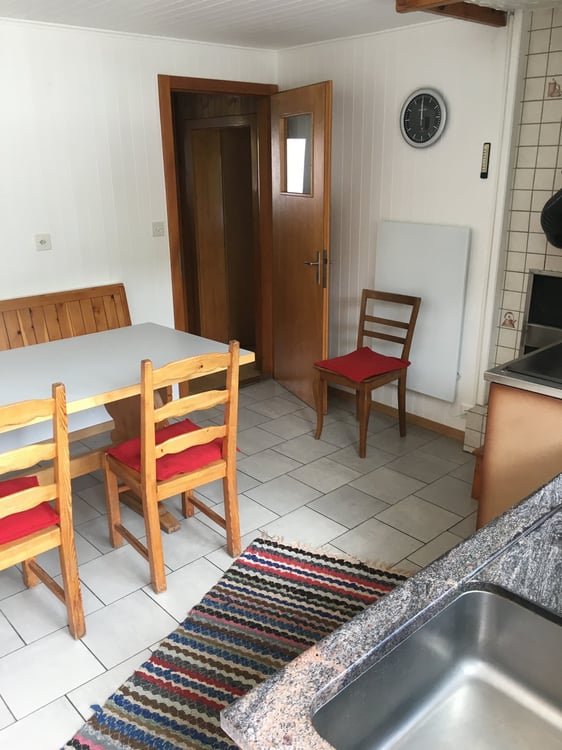 Rustikale 1.5-Zimmer-Wohnung mit Garten und Panoramablick 4