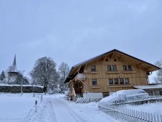 Charmante 3.5-Zimmer-Doppeleinfamilienhaus-Hälfte – Sofort verfügbar! 16