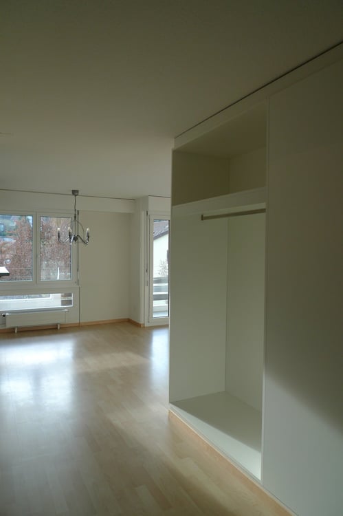 Helle 4.5-Zimmer-Wohnung mit Balkon und schöner Aussicht in Uetendorf 3