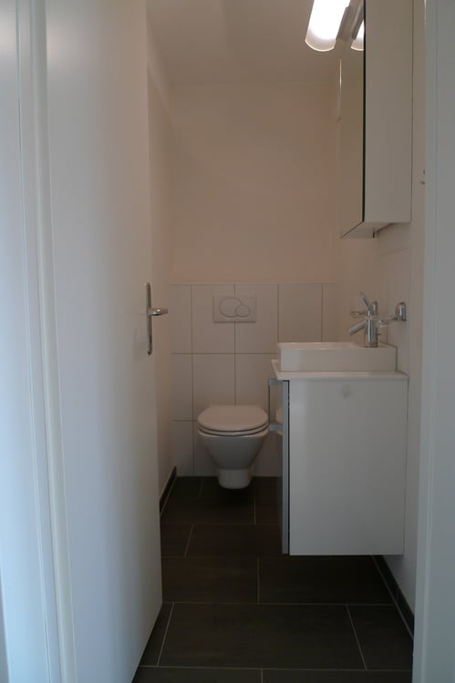 Helle 4.5-Zimmer-Wohnung mit Balkon und schöner Aussicht in Uetendorf 10