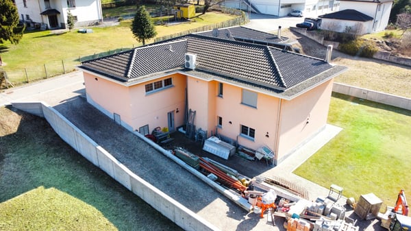 Ihr privates Paradies: Luxuriöse Villa mit Indoor-Pool und Traumgarten 9