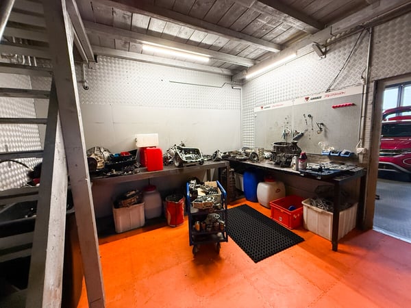 ETABLIERTE AUTOGARAGE MIT KOMPLETTER AUSSTATTUNG IN GRENCHEN ZU VERK 6