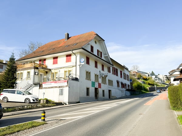 Wohn- und Geschäftshaus mit vielseitigem Nutzungspotenzial und 5.67% B 4