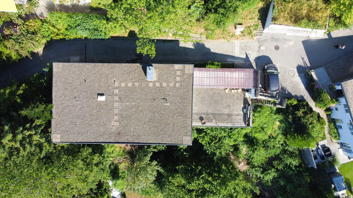 Immobilie in Flamatt - Einmaliges Einfamilienhaus mit Einliegerwohnung und traumhafter Aussic - Bild 3