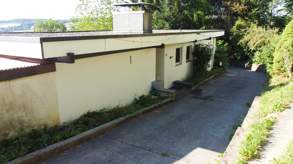 Einmaliges Einfamilienhaus mit Einliegerwohnung und traumhafter Aussic 5