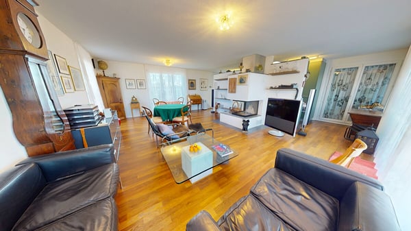 Exklusive 5-Zimmer-Attikawohnung mit 150 m² Terrassenfläche 5