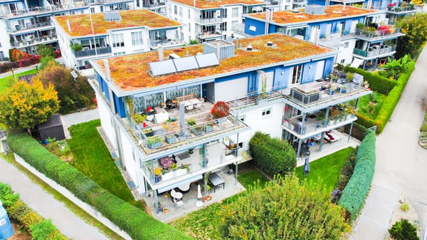 Exklusive 5-Zimmer-Attikawohnung mit 150 m² Terrassenfläche 2