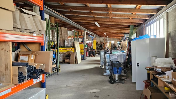 Gewerbeliegenschaft 14