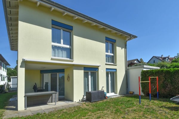 Modernes Familienhaus mit viel Licht, Raum und Lebensqualität 3