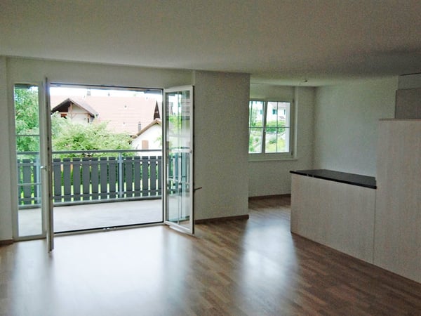 Moderne 4.5 Zimmer-Wohnung im Dorfkern von Aeugst am Albis 6