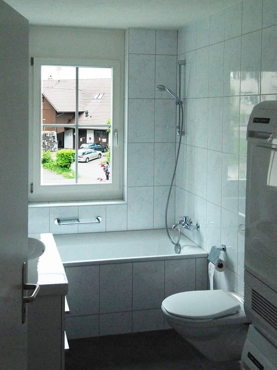 Moderne 4.5 Zimmer-Wohnung im Dorfkern von Aeugst am Albis 5