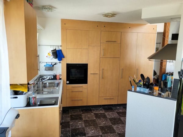 Grosse helle Attikawohnung 2