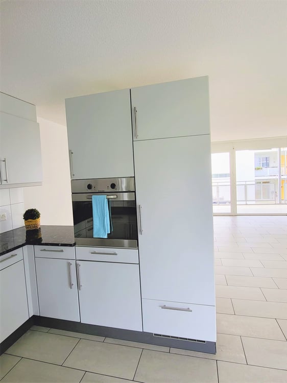 Moderne Wohnung mit 2 Balkonen, an sehr familienfreundlicher Lage 2