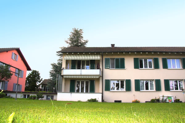 Charmante 3-Zi-Wohnung mit sonnigem Balkon - in einem kleinen MFH 11