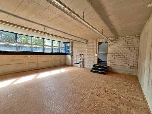 Eigenständige Gewerbeliegenschaft mit flexiblen Nutzungsmöglichkeiten 4