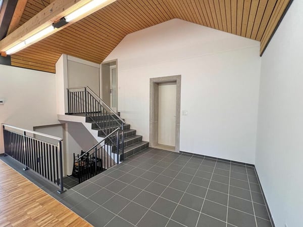 Eigenständige Gewerbeliegenschaft mit flexiblen Nutzungsmöglichkeiten 2