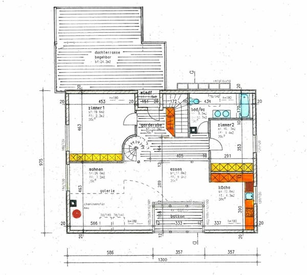 Liegenschaft mit zwei Wohnungen und Garage 34