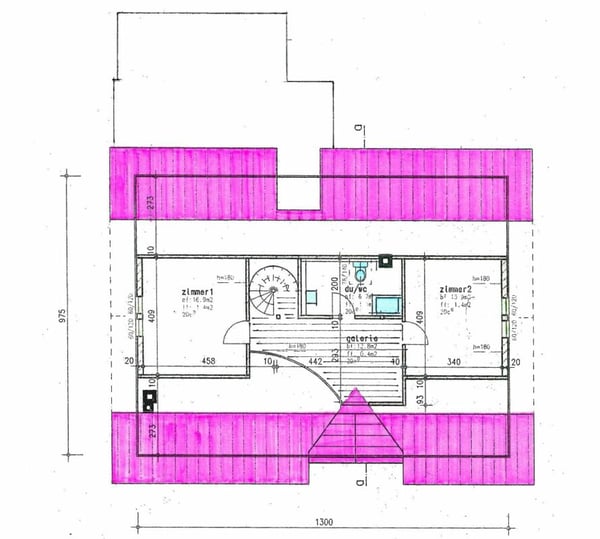 Liegenschaft mit zwei Wohnungen und Garage 35