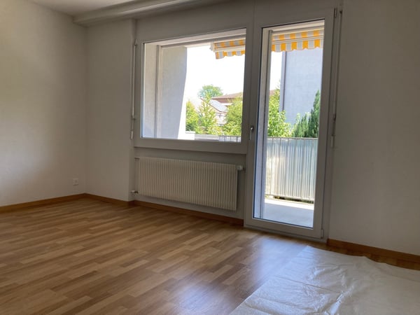 2-Zimmerwohnung mit grossem sonnigem Balkon 11