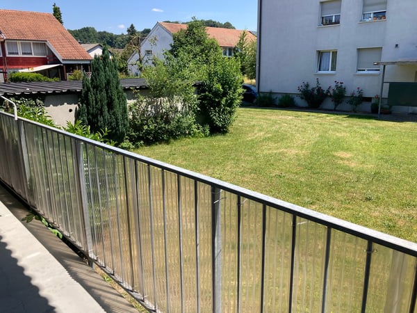 2-Zimmerwohnung mit grossem sonnigem Balkon 19