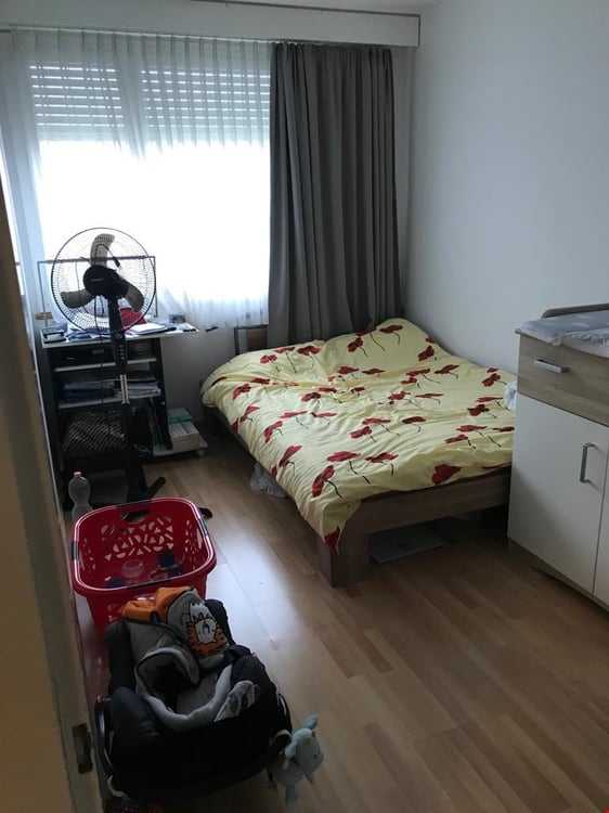 Total sanierte 3.5 Zimmerwohnung an zentraler Lage 3