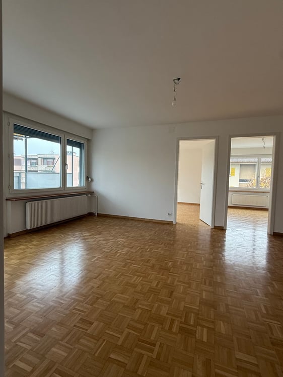 Komplett sanierte 1.5-Zimmer Wohnung an der Aegertenstrasse 24 in Biel 8